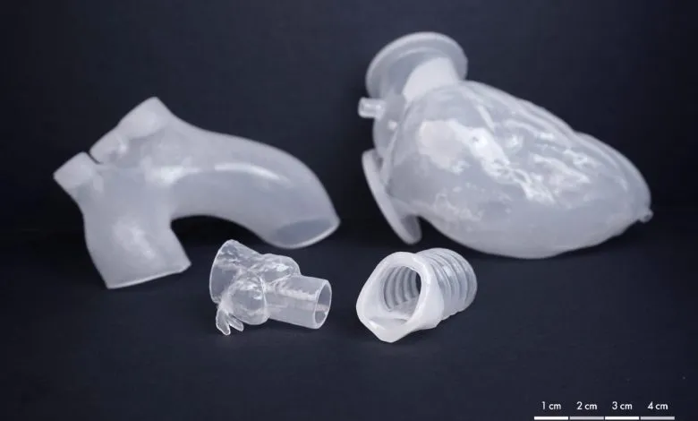 管理层变动彰显战略重心：聚焦生产级应用，推动硅胶3D打印产业化规模发展