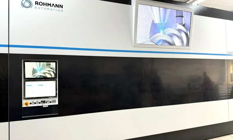 Rohmann推出40吨级LaserCubeX GIGA激光机器人系统，首次在15米级工业单元内集成增材与减材工艺，支持全自动多工具切换与实时热变形补偿，可修复或制造数吨级金属部件，助力能源与航空航天领域实现高效、低碳的大型部件制造与再制造。