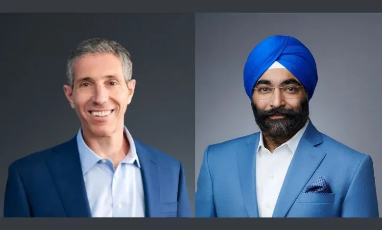 在财务表现强劲之际，定制制造平台Xometry迎来重大管理层调整：联合创始人Randy Altschuler将于7月1日转任执行董事长，由现任总裁Sanjeev Singh Sahni接任CEO。董事会表示此次交接基于公司清晰的增长战略，新任CEO将带领团队加速产品导向的扩张，强化平台在定制制造领域的市场地位。