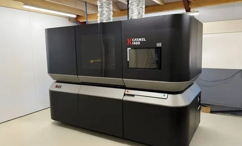 荷兰Ter Hoek公司借助XJet Carmel 1400C系统，将精密制造专长延伸至陶瓷增材领域。该设备采用纳米粒子喷射技术，以1400 DPI高精度支持从原型到批量的一站式生产，助力航空航天与医疗行业突破复杂部件制造瓶颈，推动数字化工艺革新。