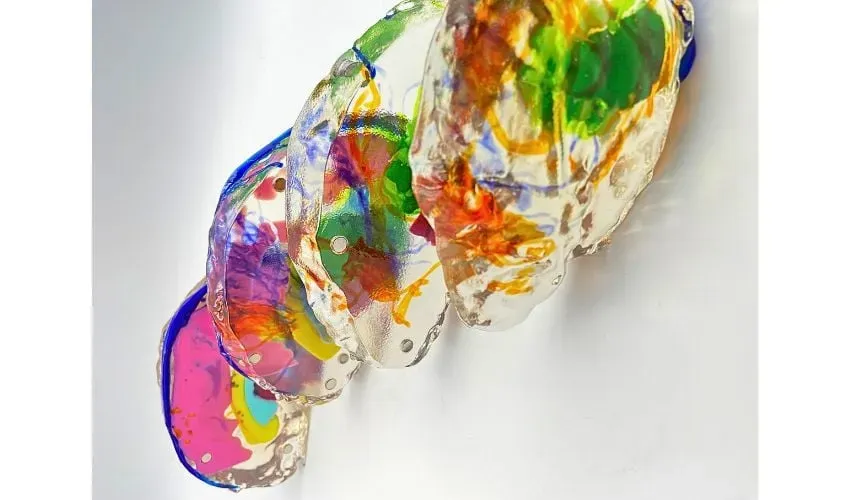 访谈理光3D医疗部门生物医学专家：详解患者特异性3D打印脑模型如何通过多材料彩色可视化为神经外科手术规划带来变革性突破，优化手术入路并促进医学培训。