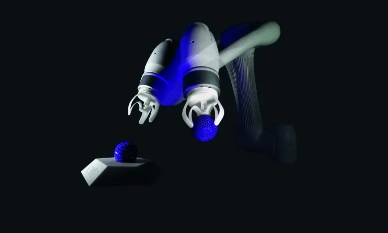 在2026汉诺威工博会上，EOS联合西门子展示自适应制鞋产线、3D打印工装夹具和国防无人机等应用，突显增材制造在降本增效与柔性生产上的优势，并探讨AI与自动化在工业制造中的深度融合。