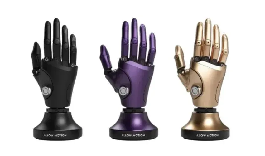 比利时初创公司Allow Motion将3D打印的定制化优势与人工智能、肌电控制结合，开发出由思想控制的仿生假肢。通过工业级多轴打印与柔性材料实现精准适配，并以订阅制模式持续优化用户体验，推动行业从产品销售向服务赋能转型。
