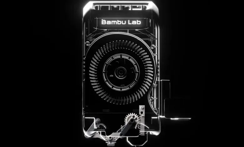 公司将于4月14日揭晓；泄露图像及社区猜测指向搭载双挤出的X2D型号