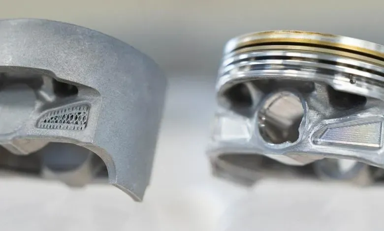 该合金的工作温度比传统铝材限值高出高达150°C，并已被通用汽车应用于2025款卡车发动机中。