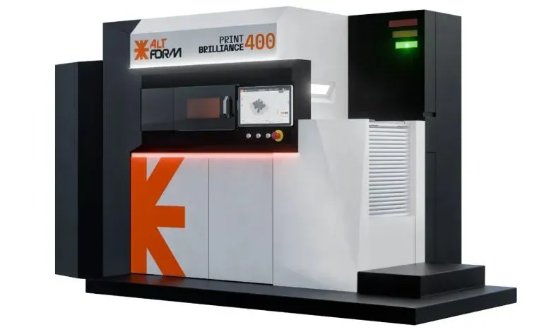 AltForm将入驻沙迪克北美子公司展位，亮相IMTS 2026。其旗舰机型Print Brilliance 400拥有430×430×450毫米构建体积及四激光全覆盖，构建速率最高达4×100立方厘米/小时。此外，伊利诺伊州绍姆堡设有展示厅，供客户评估与技术支持。