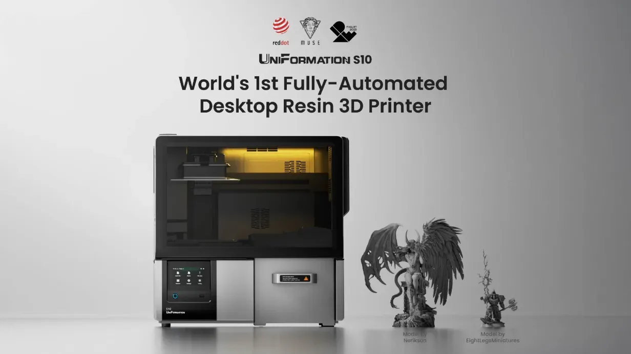 UniFormation S10是一款集成打印、清洗、干燥的桌面级树脂3D打印机，通过封闭式自动流程大幅减少人工接触树脂。配备16K单色屏、C5级丝杠及空气净化，可选固化模块与Fluid Hub多机扩展，定位适普适性平台而非专业医疗方案。