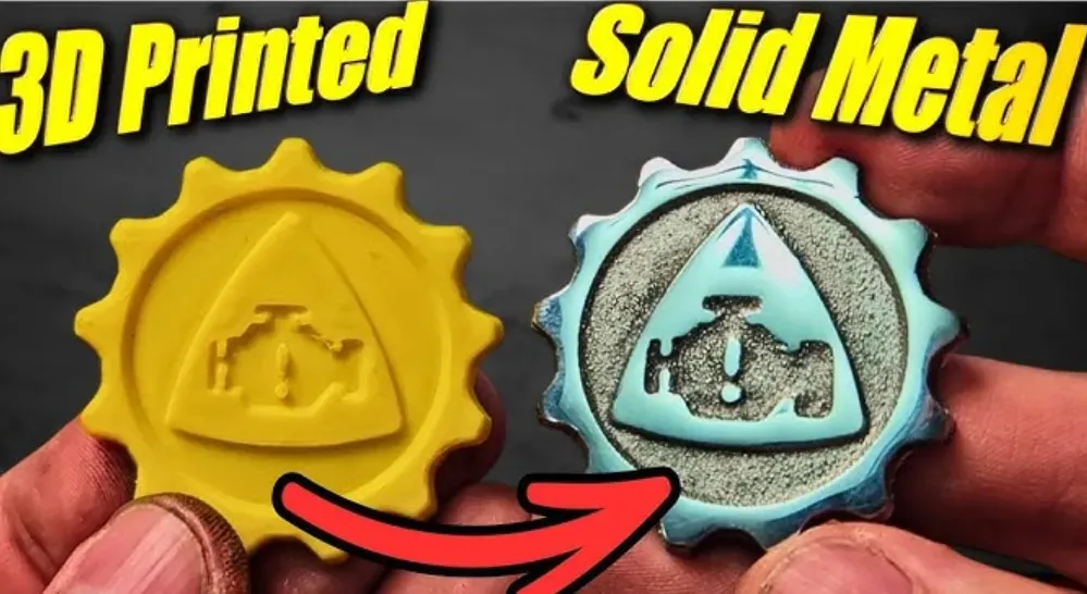 从砂纸打磨到化学镀金属，3D打印的后处理决定了产品价值。本文详解FDM打印件表面平滑、质感升级、金属化及强度强化的多阶工艺，覆盖打磨、喷漆、植绒、电镀、翻模等技术路径，助你突破“塑料感”，实现从30元到300元的价值跨越。