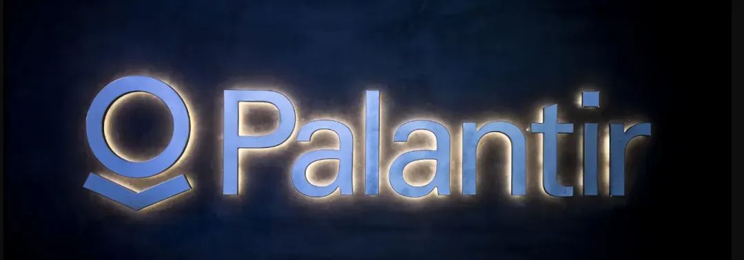 Palantir CEO卡普提出AI时代两条出路——职业技能培训与神经多样性思维，恰好对应3D打印行业的核心价值：一线操作工的“部落知识”无可替代，而非常规设计思维正是增材制造创新的源泉。