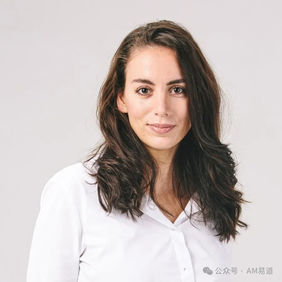 OpenAI首席技术官Mira Murati宣布离职，结束六年半任职。她称将探索新方向，并承诺确保平稳过渡。此举引发业界对OpenAI技术路线、人才流动及AI行业格局的广泛猜测，或预示新一轮技术探索与竞争洗牌。
